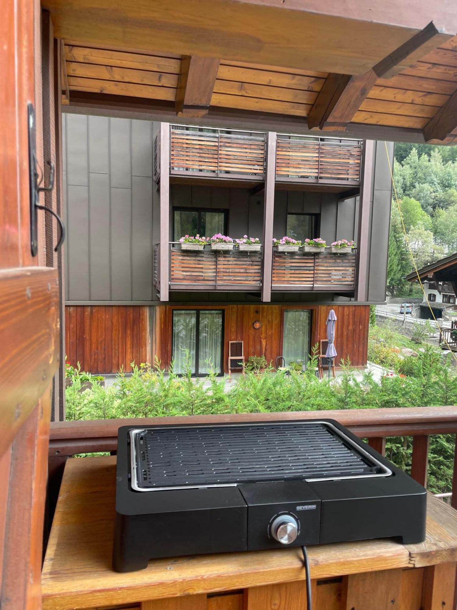 Chalet Mont Blanc De 库马约尔 外观 照片